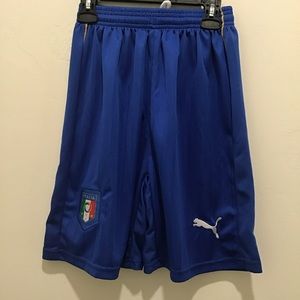 Puma boys Italia shorts, medium